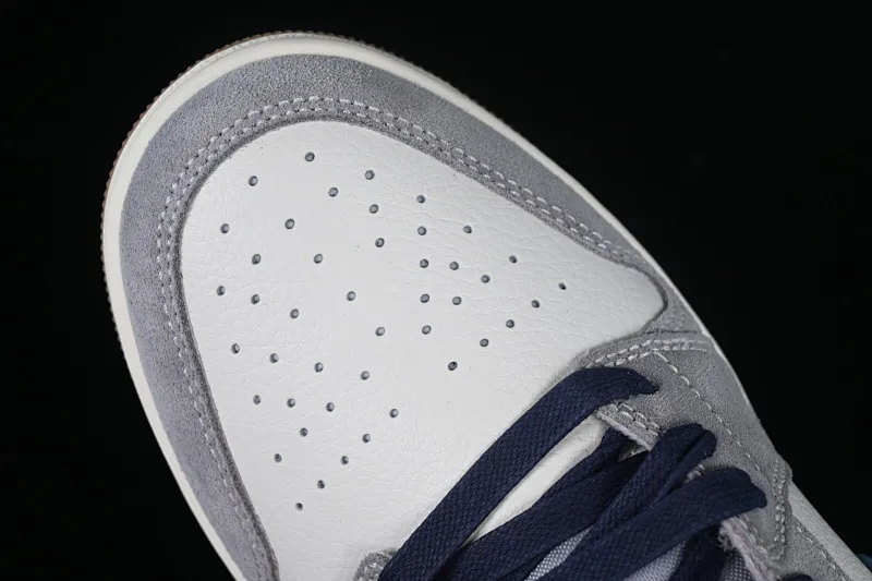 All categories Air Jordan Jordan series basketball shoes Air Jordan 1 Low Air Jordan 1 Low AJ1 Joe 1 Valentine's Day limited denim denim low-bang cultural casual sneakers FZ5042-041